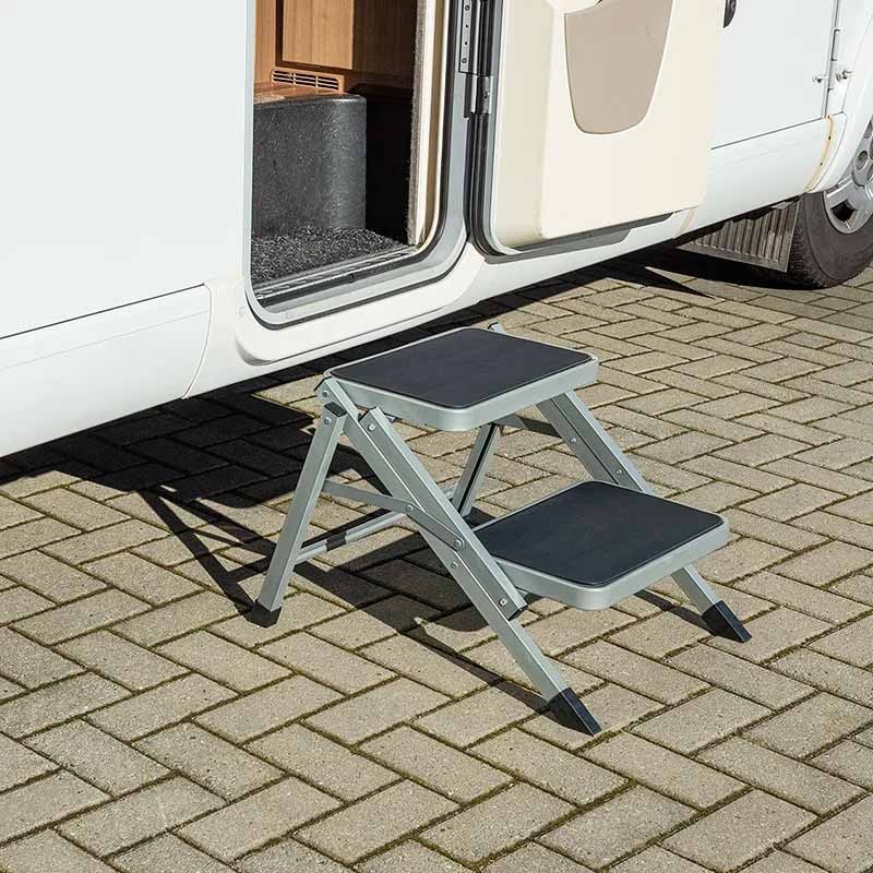 Peldaño Doble Plegable - Accesorios Caravana